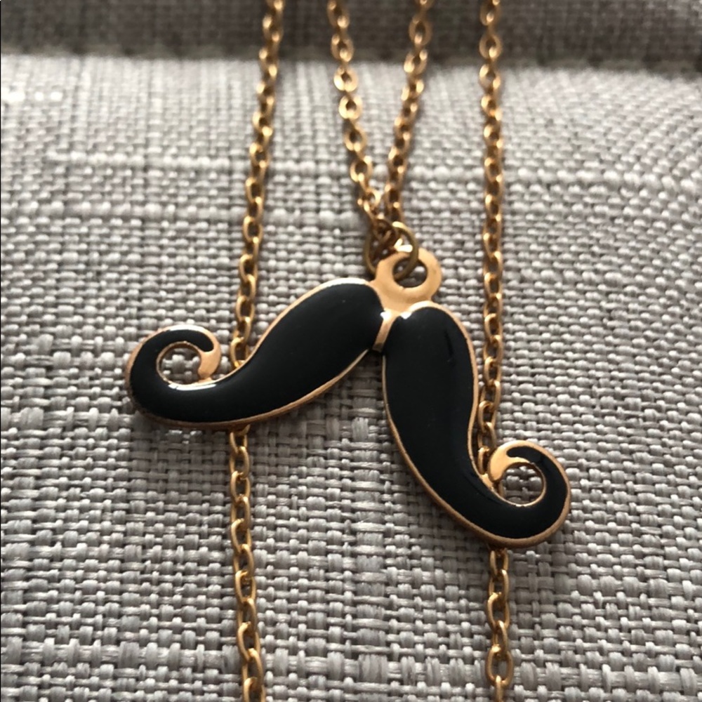 Moustache necklace